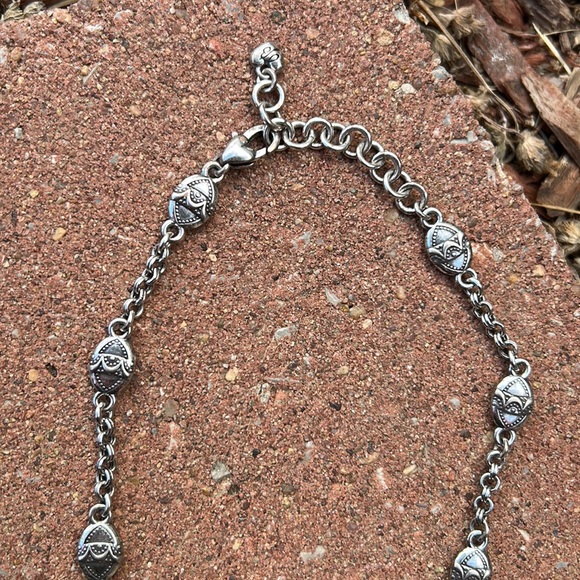 Brighton Retired Silver Etched 18” Loop Necklace - Picture 5 of 8